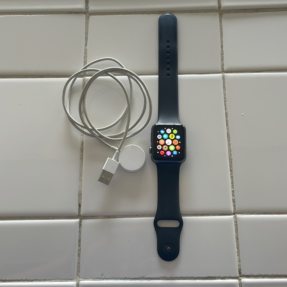Apple Watch - Series 1 - 42 MM Aluminum Case